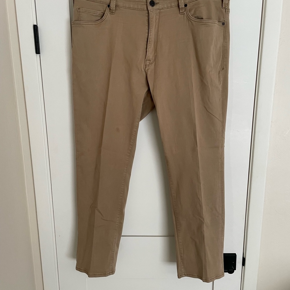 34 Heritage Men's Khaki Chinos